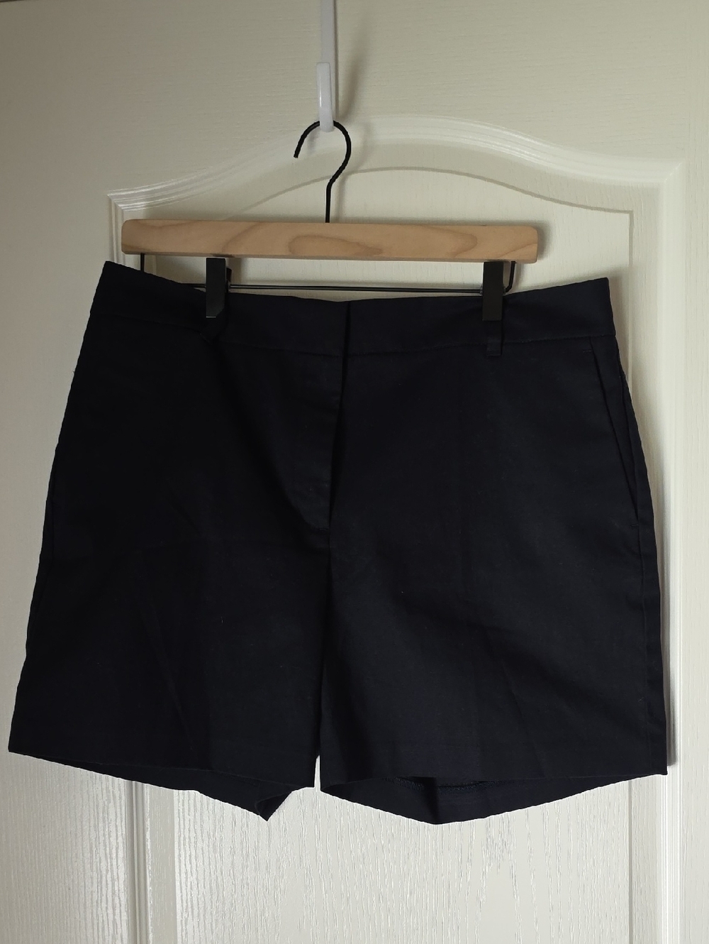 Ann Taylor Navy Blue Tailored Women's Shorts